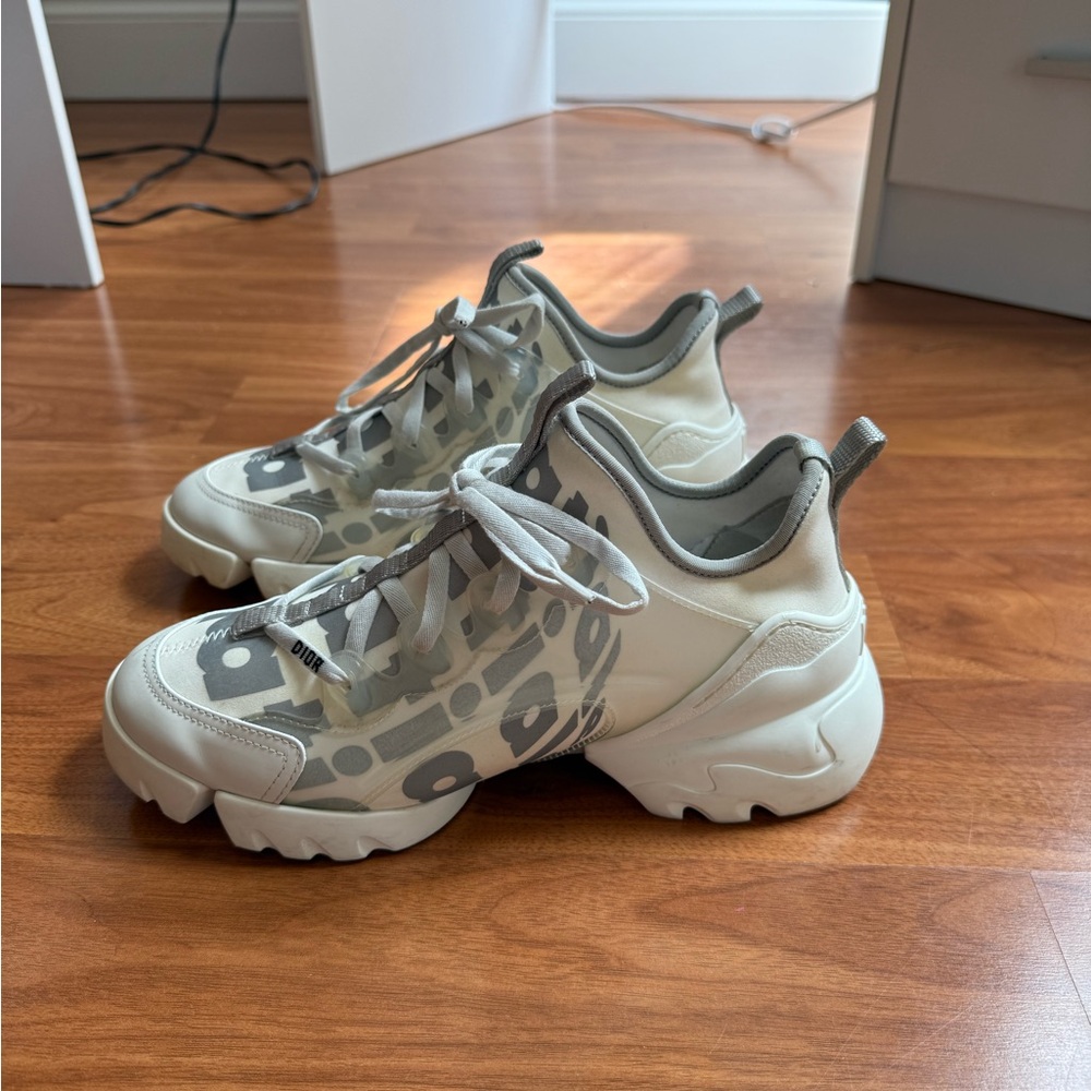 Women’s Dior Sneakers in white and Gray